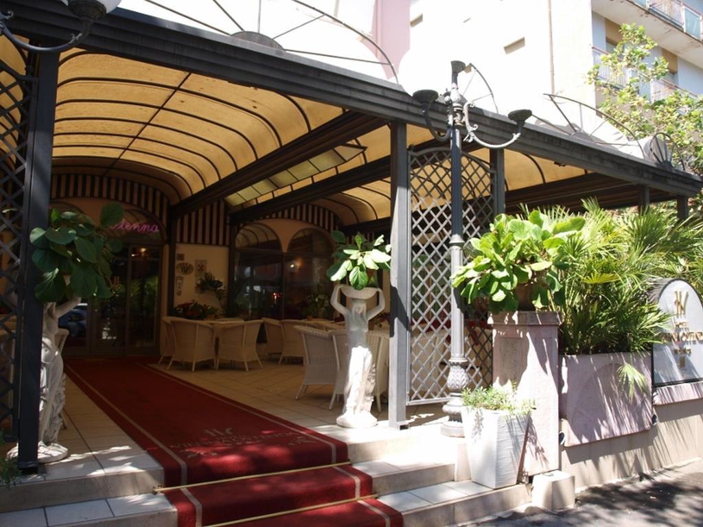 Hotel Vienna Ostenda e Ristorante il Danubio Rímini Exterior foto